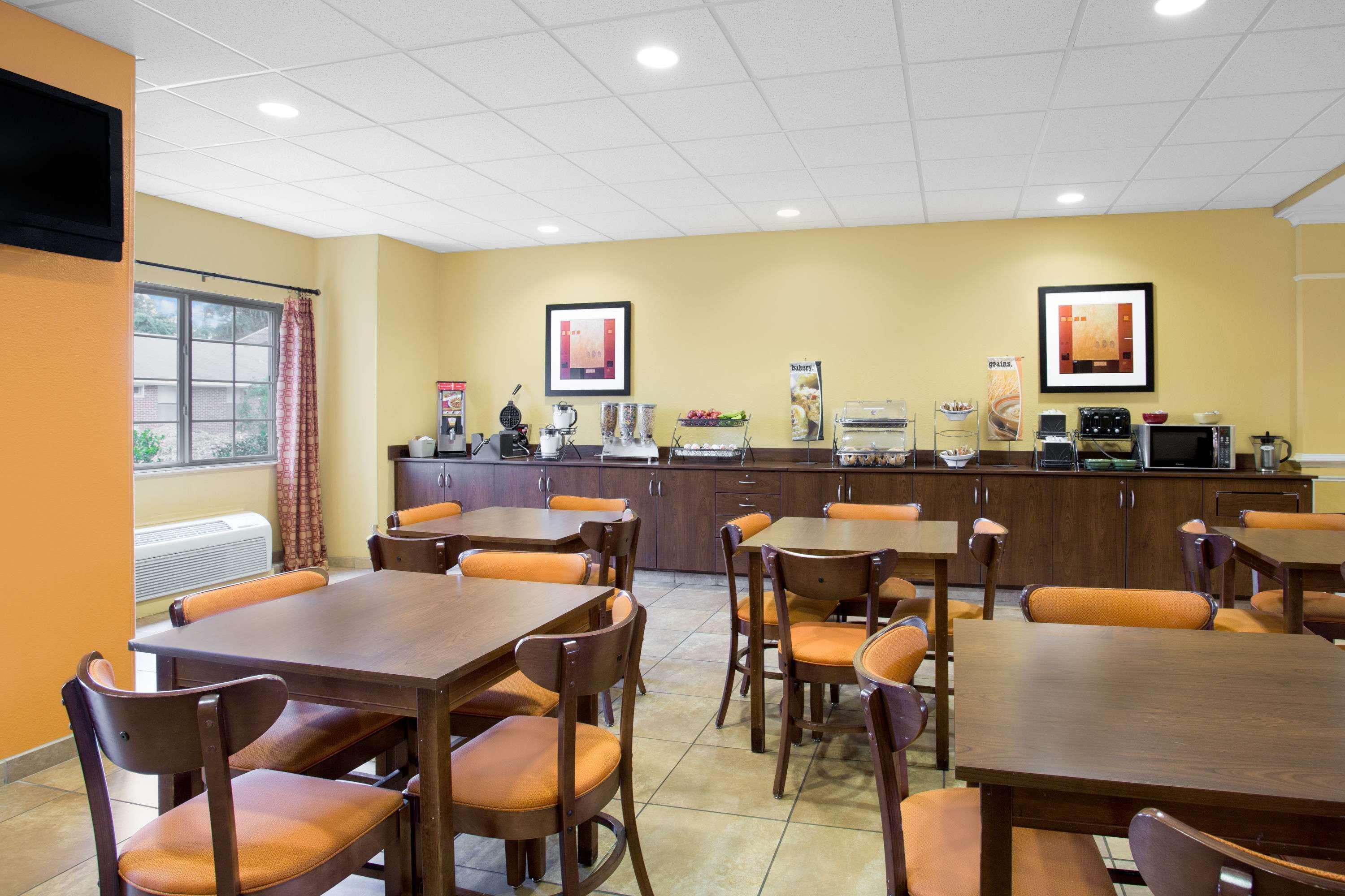 Microtel Inn & Suites By Wyndham University Medical Park Greenville Ngoại thất bức ảnh