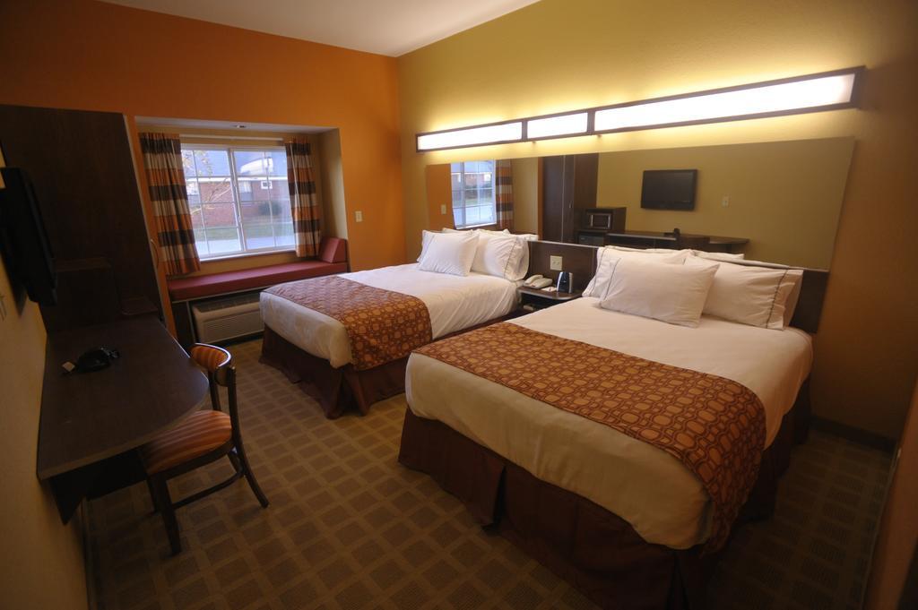 Microtel Inn & Suites By Wyndham University Medical Park Greenville Ngoại thất bức ảnh