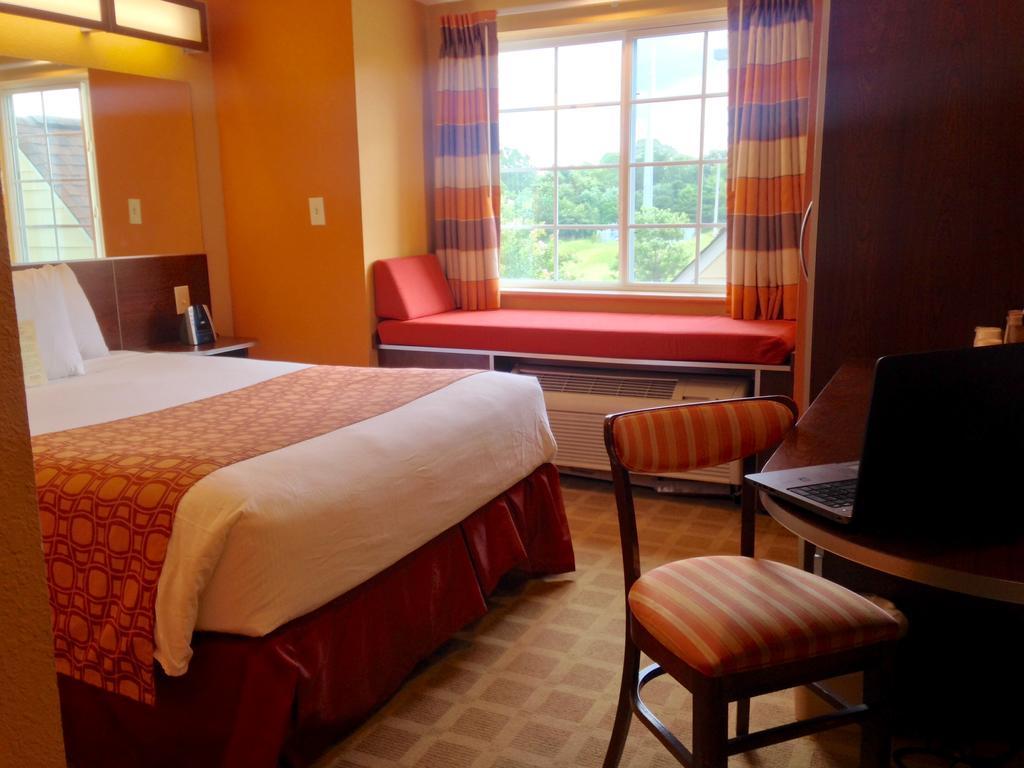 Microtel Inn & Suites By Wyndham University Medical Park Greenville Ngoại thất bức ảnh